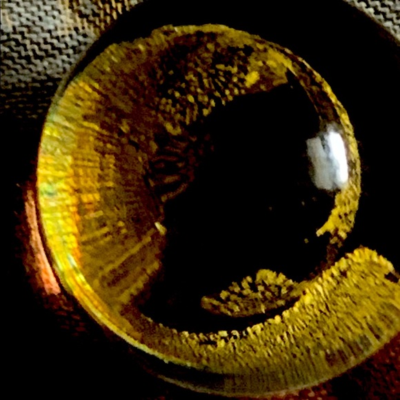 SEE VIDEO! VERY RARE Vintage Eickholt 24k Gold Flake Blown Glass Paperweight - Picture 3 of 10